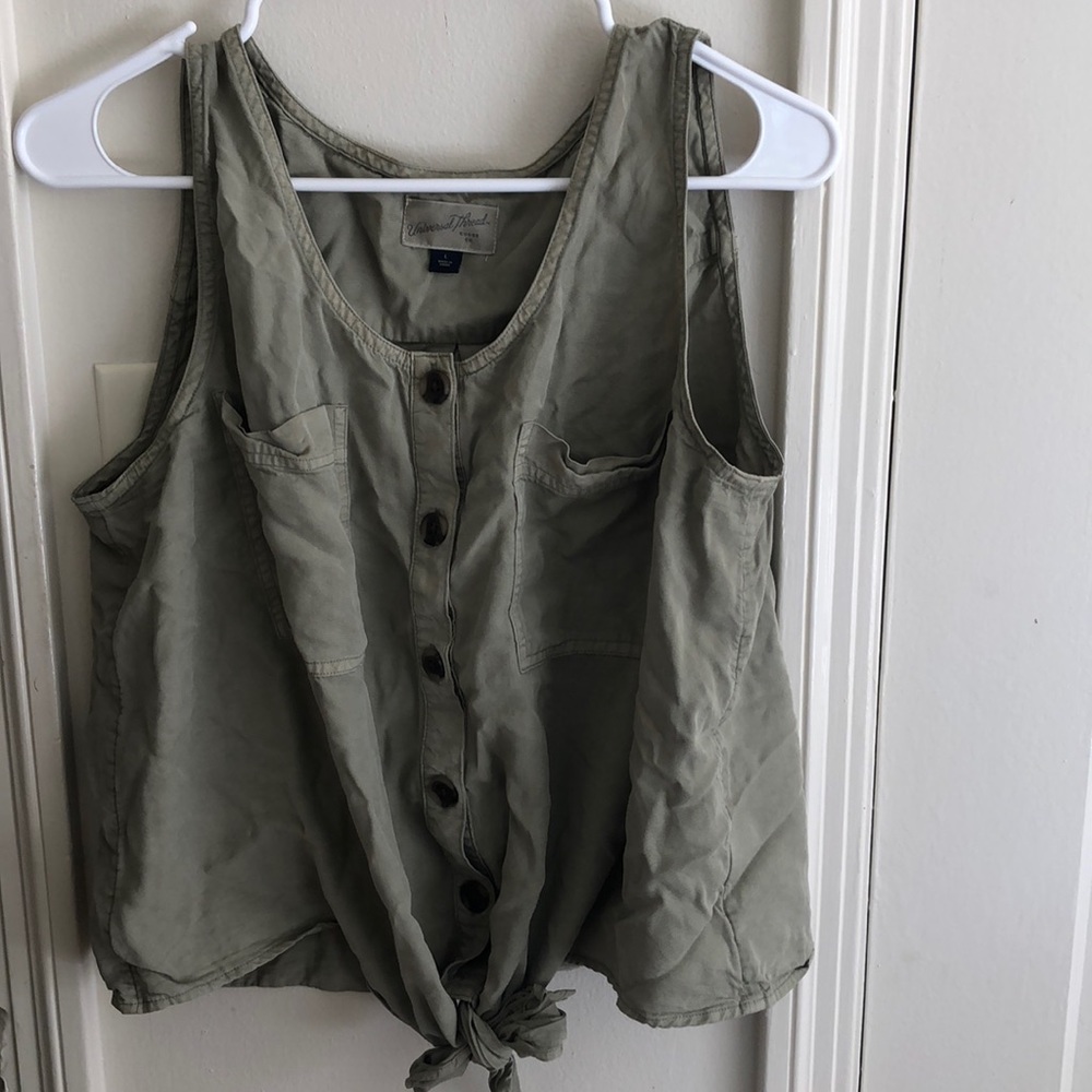 Green button up crop top